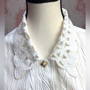 Vintage Swany Ivory Lace Collar Blouse – Sz 13